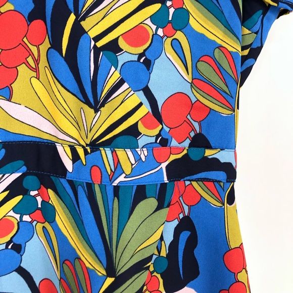 J. Crew Blue Floral Tropical Paradise Floral Short Sleeve Faux Wrap Dress sz 10 - Picture 6 of 15